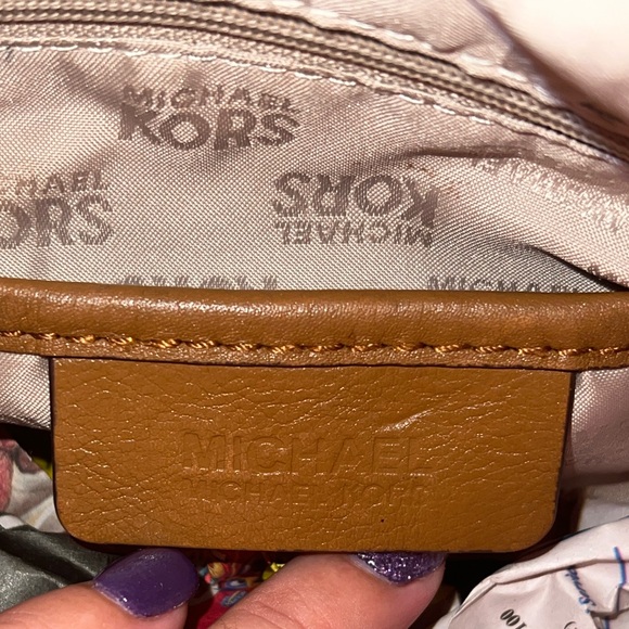 Michael Kors Signatue Monogram Jet Set North South Tote - Picture 2 of 11